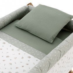 SMALL BED X WOOD UNE CALMA GREEN/NATURAL 55x87x74 CM